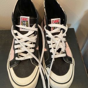 Vans High-Top Sneakers